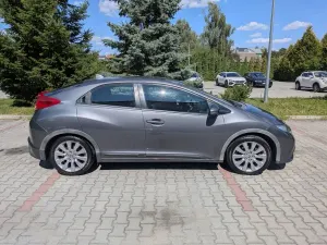 Honda Civic IX (2011-2017) 1.8 Comfort 2012