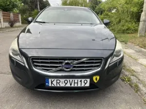 Volvo V60 I (2011-2018) D3 Geartronic RDesign 2012