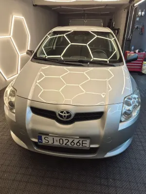 Toyota Auris I (2006-2012) 1.4 D-4D Terra 2009