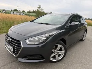 Hyundai i40 Kombi blue 1.7 CRDi Style 2016