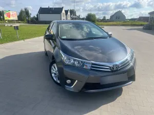 Toyota Corolla Seria E16 (2012-2019) 1.6 Premium 2014