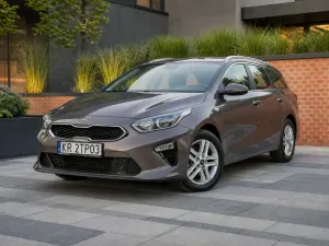 Kia Ceed III (2018-) 1.4 T-GDI M DCT 2020