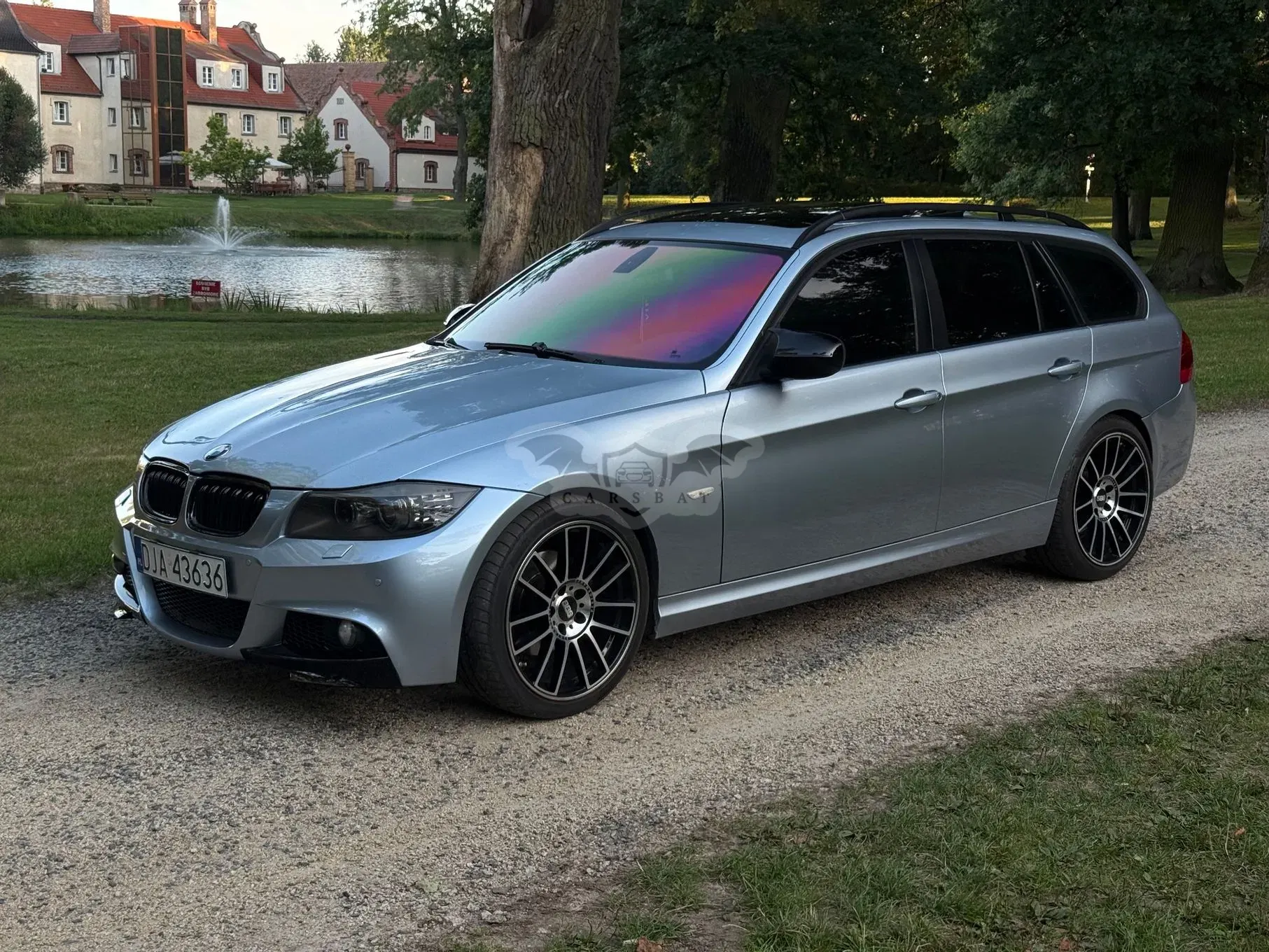 BMW 3 Series E90/E91/E92/E93 (2005-2012) 318d 2009
