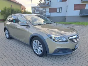 Opel Insignia A (2008-2017) 2.0 CDTI 4x4 Business Innovation 2014