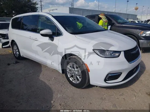 Chrysler Pacifica 2023