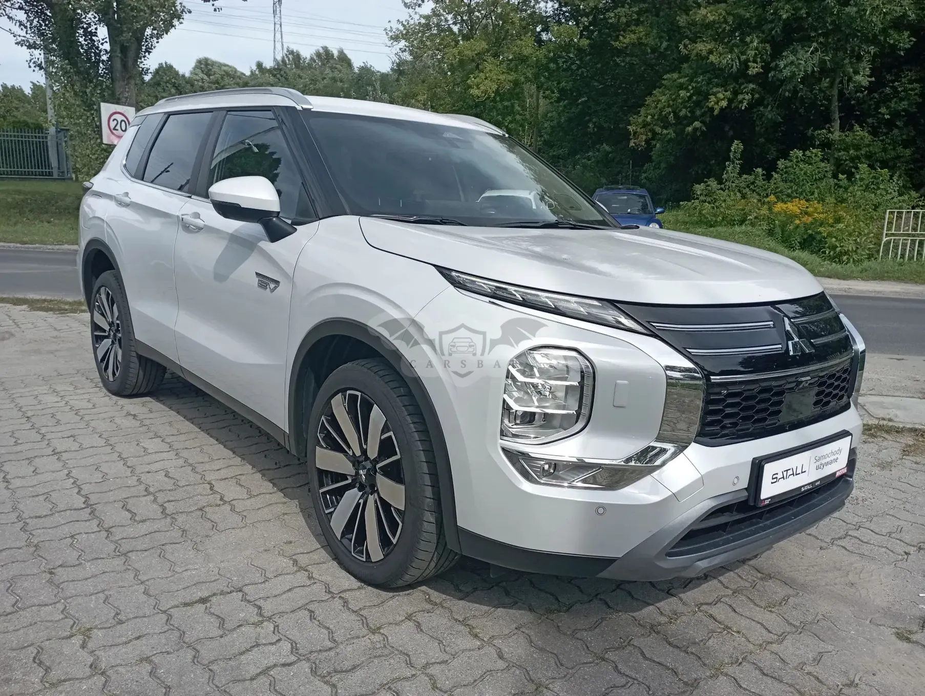Mitsubishi Outlander IV (2021-) Intense 2025