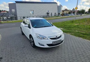 Opel Astra J (2009-2019) 2011