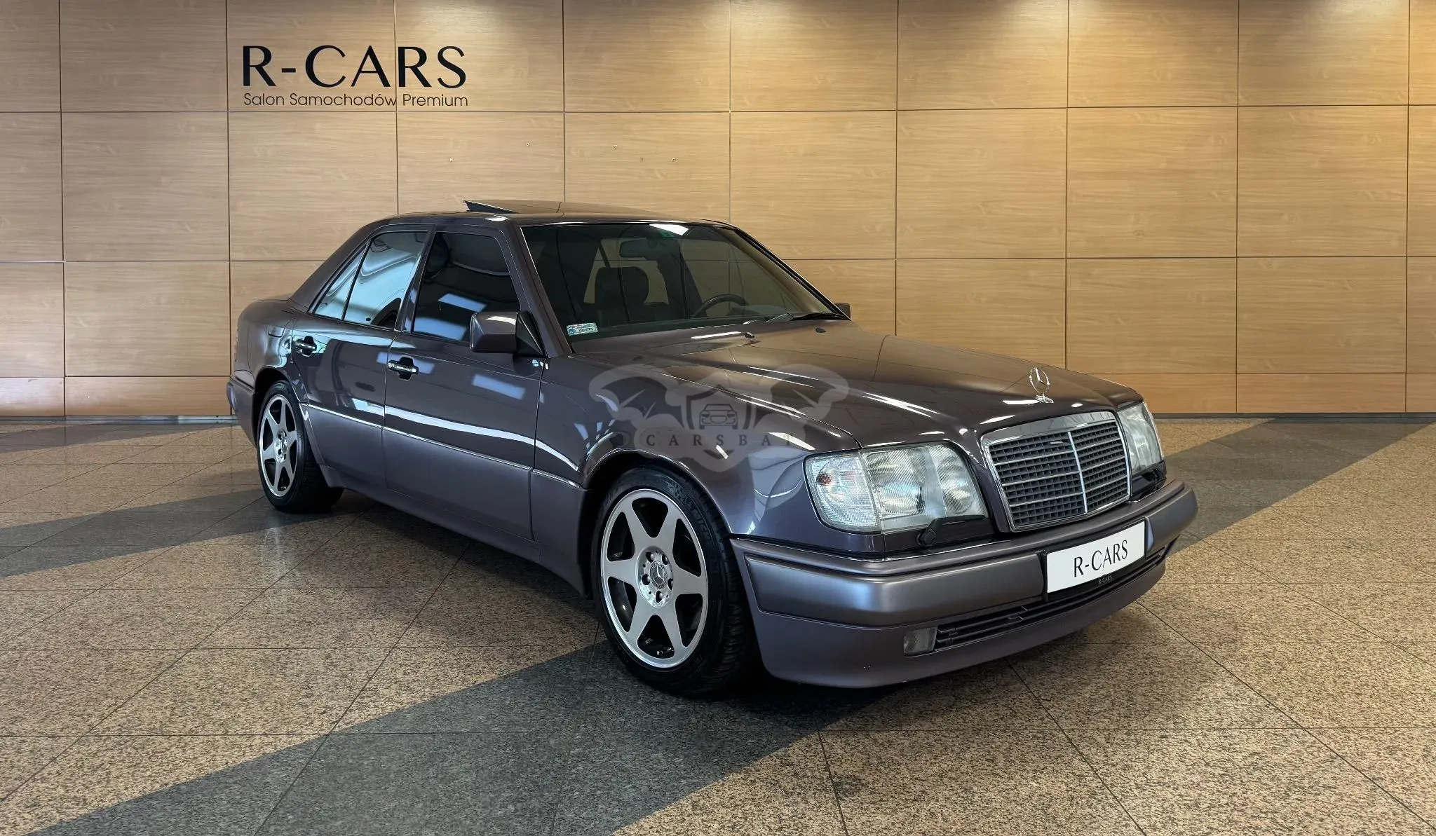 Mercedes-Benz E 1993