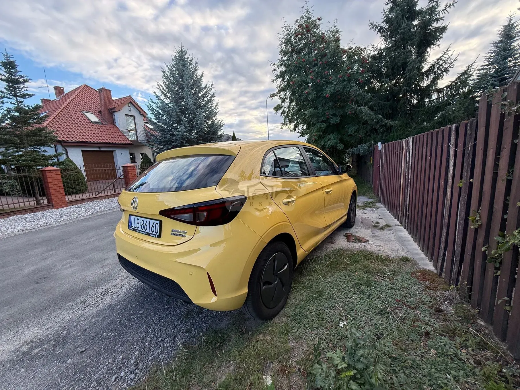 MG HS 2024