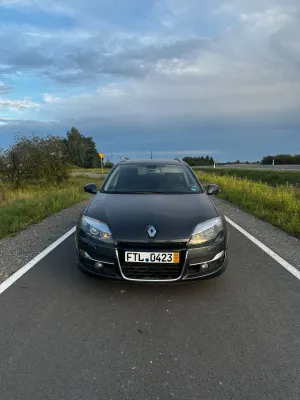 Renault Laguna III (2007-) 2011