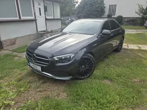 Mercedes-Benz E W213 (2016-2023) 350e 9G-TRONIC Avantgarde 2023