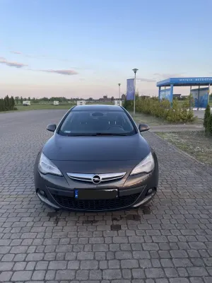 Opel Astra J (2009-2019) 1.7 CDTI DPF ecoFLEX Start/Stop 109/107g Innovation 2013