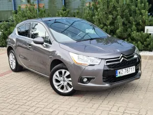 Citroën DS4 e-HDi 115 Urban Show 2015