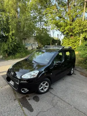 Peugeot Partner II (2008-2019) 1.6 HDi Outdoor 2012