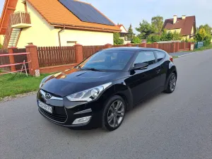 Hyundai Veloster 2012