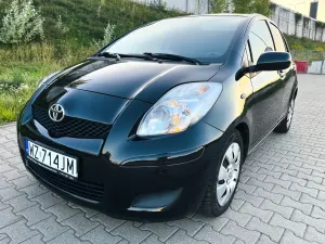 Toyota Yaris II (2005-2011) 1.0 Luna A/C 2009