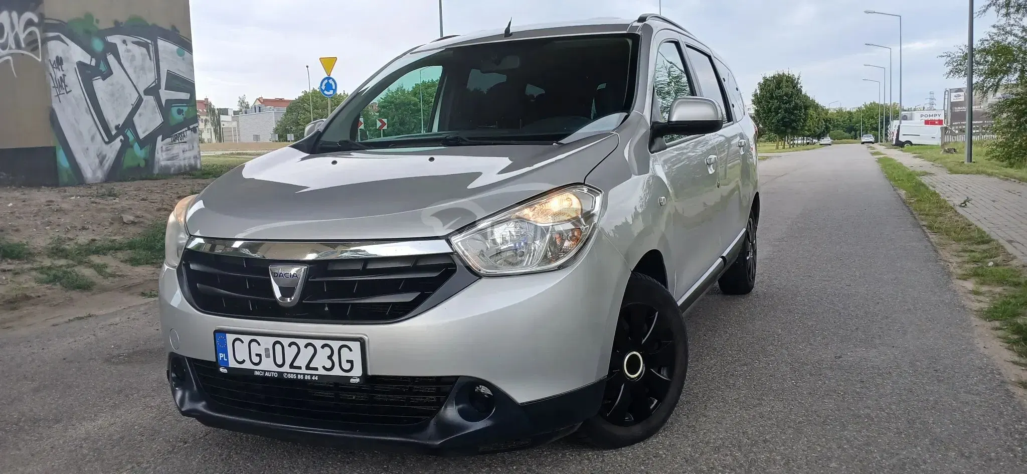 Dacia Lodgy dCi 110 Laureate 2013