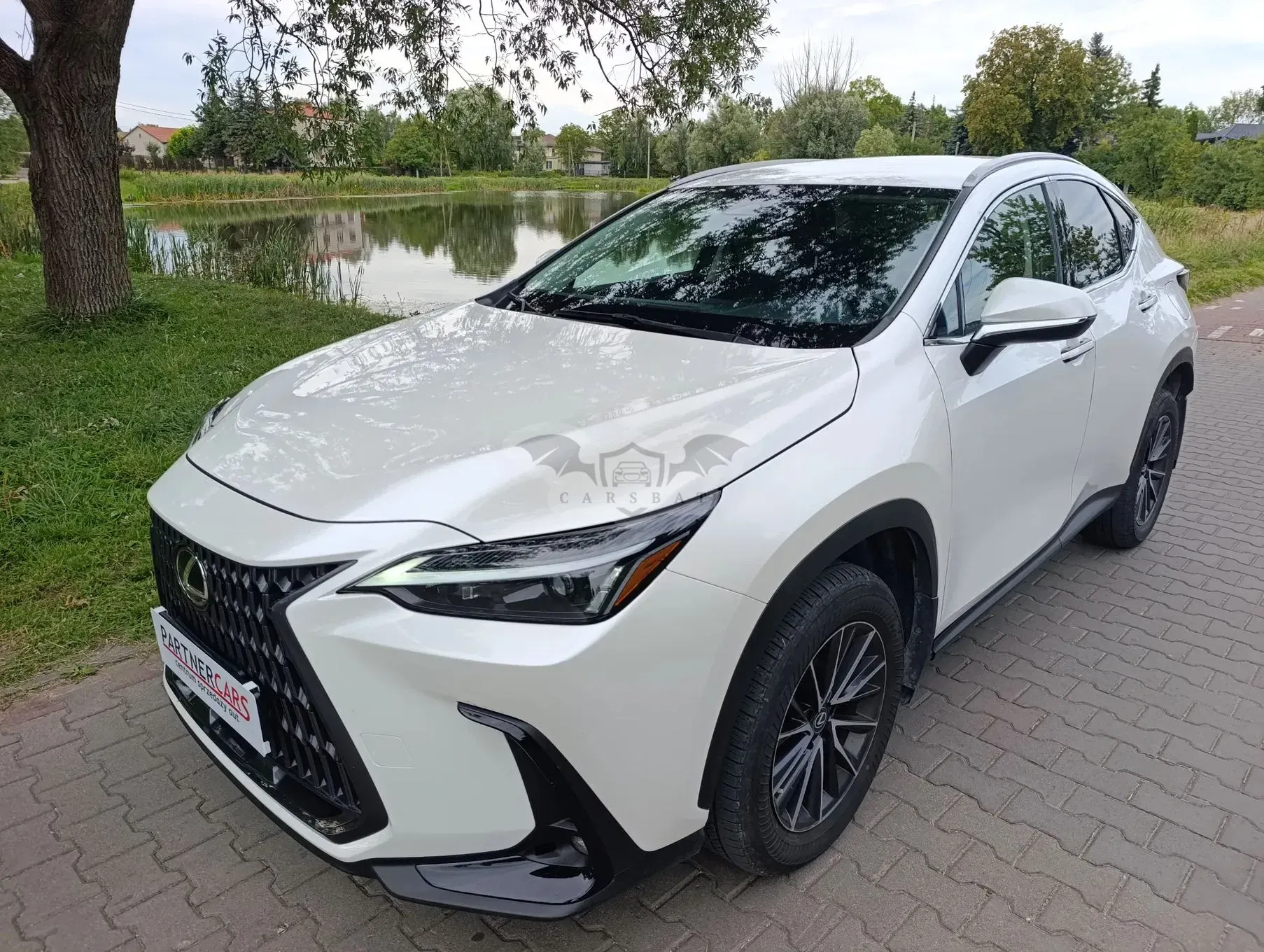 Lexus NX II (2021-) 350h 2022