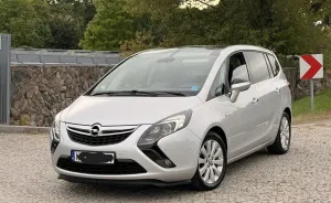 Opel Zafira C (2011-2019) 2.0 CDTI Cosmo 2012