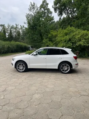 Audi Q5 8R (2008-2016) 2.0 TFSI Quattro S tronic 2010