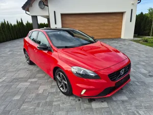 Volvo V40 II (2012-) D2 Drive-E R-Design Momentum 2015