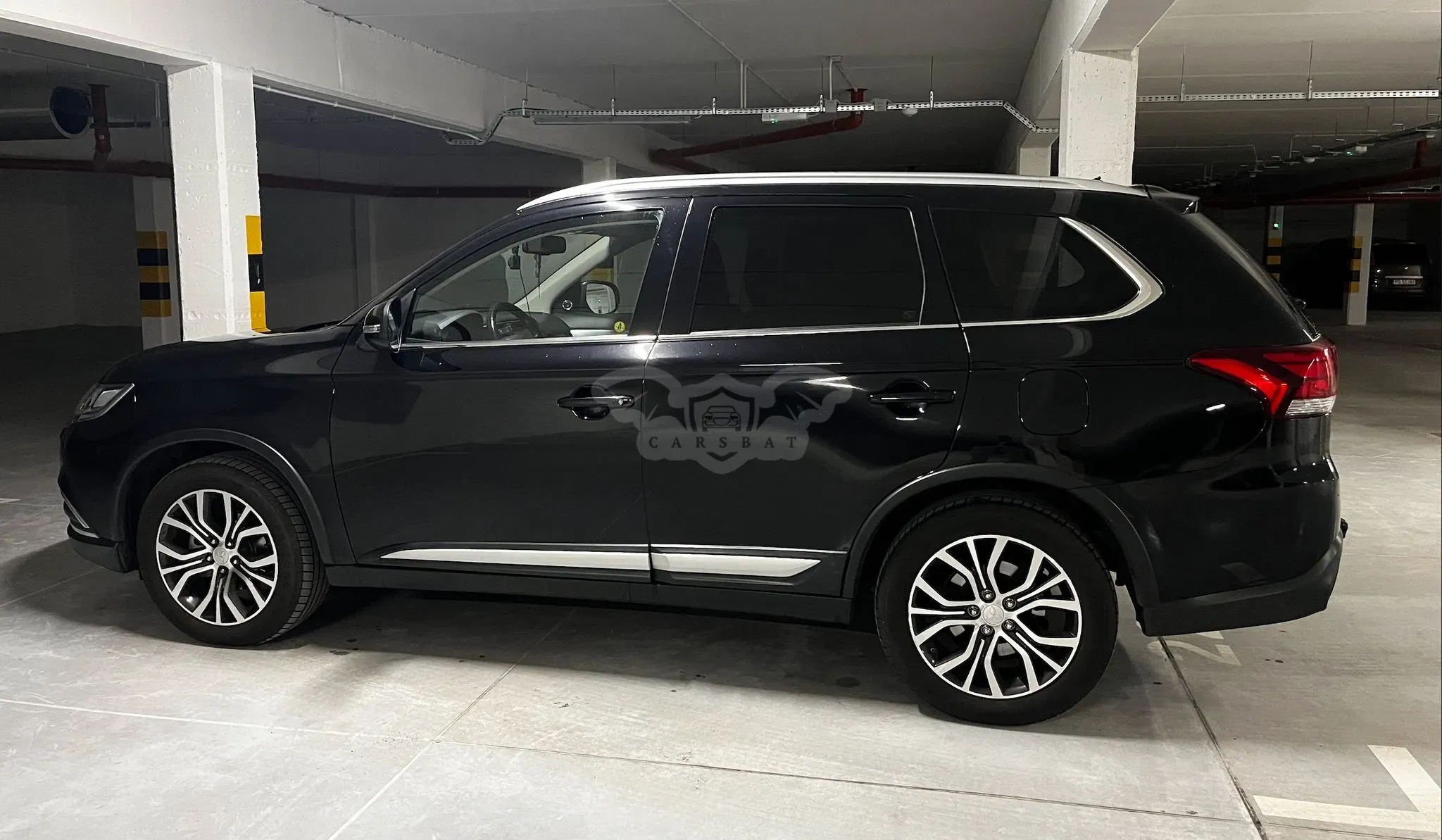 Mitsubishi Outlander III (2012-2022) 2.0 Intense + 4WD CVT 2016