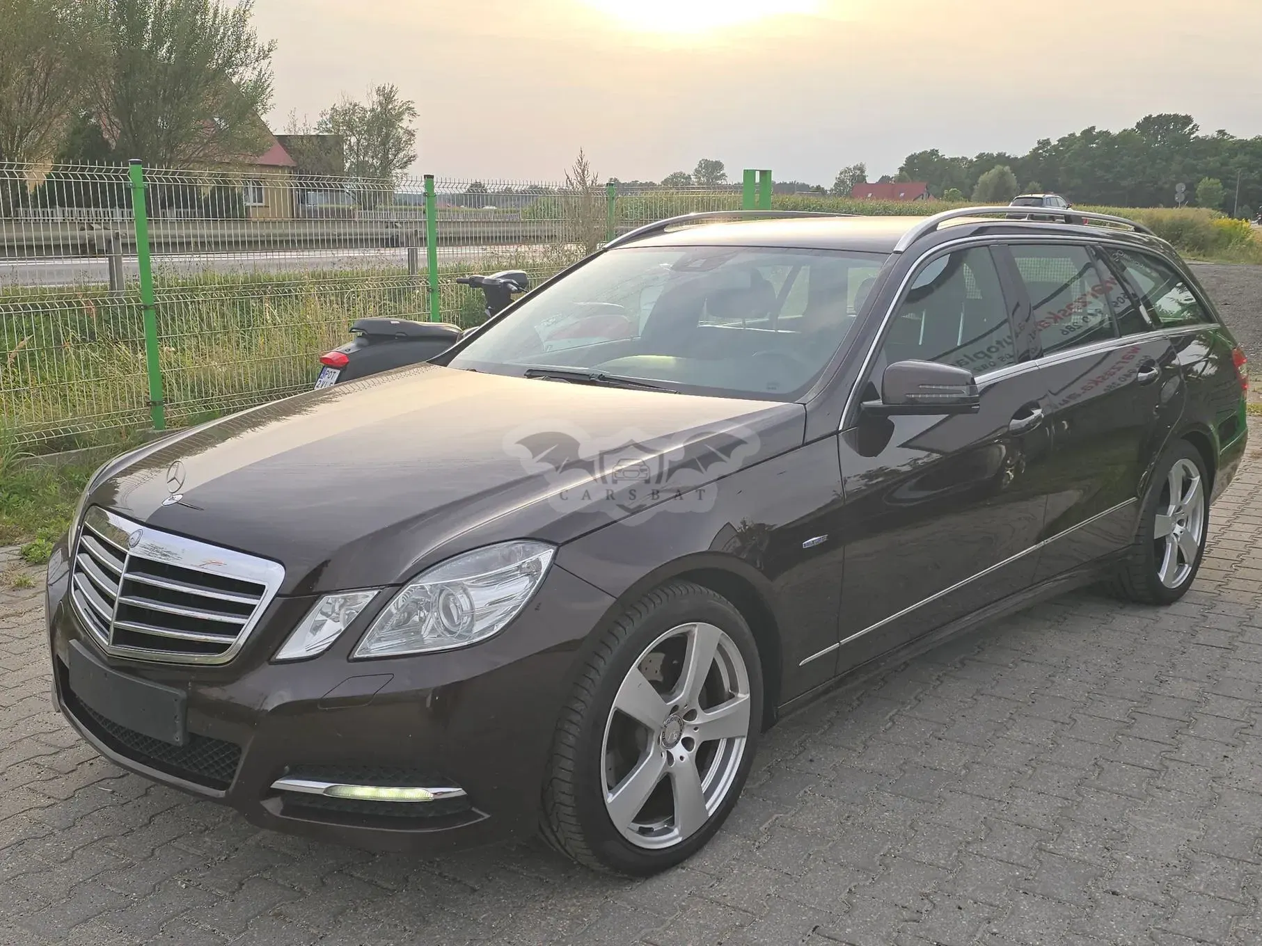 Mercedes-Benz E W212/W207 (2009-2016) 200 CGI BlueEffICIENCY Avantgarde 2010