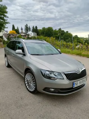 Skoda Superb II (2008-2018) 2.0 TDI DSG L&K 2013