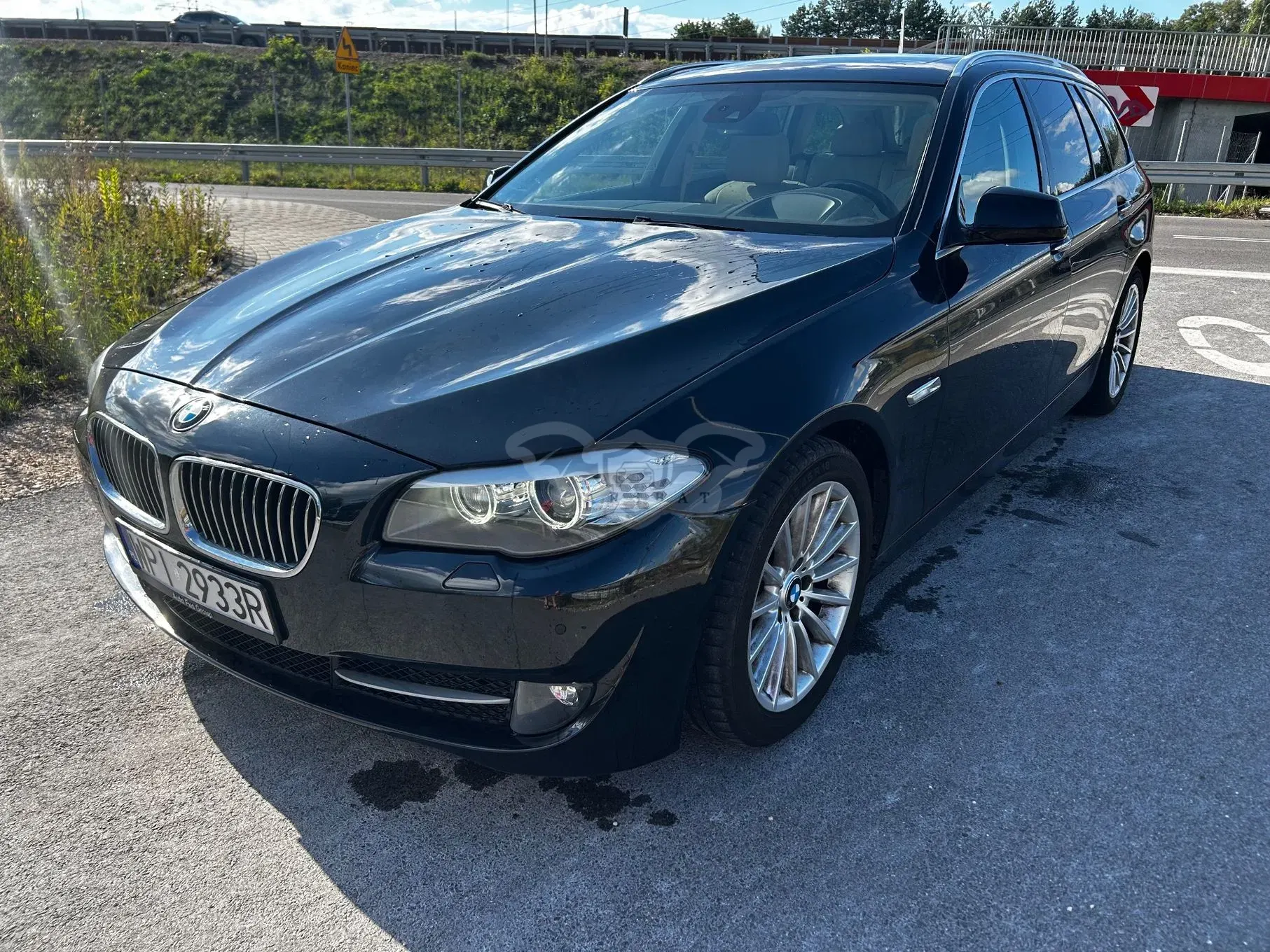 BMW 5 Series F10/F11 (2009-2017) 520d Luxury Line 2011