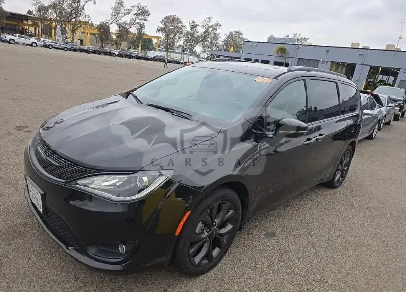 Chrysler Pacifica 2018