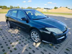 Renault Laguna III (2007-) 2.0 DCi Dynamique 2008