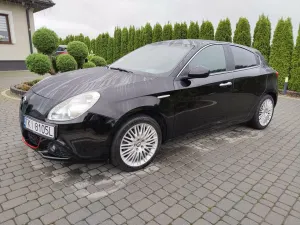 Alfa Romeo Giulietta 2.0 JTDM Distinctive 2011