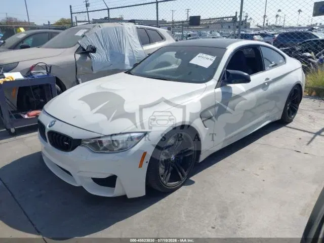 BMW M4 DKG 2015