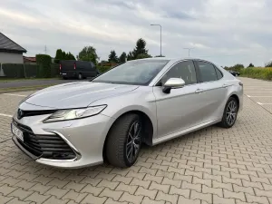 Toyota Camry 2.5 Hybrid Executive CVT 2021