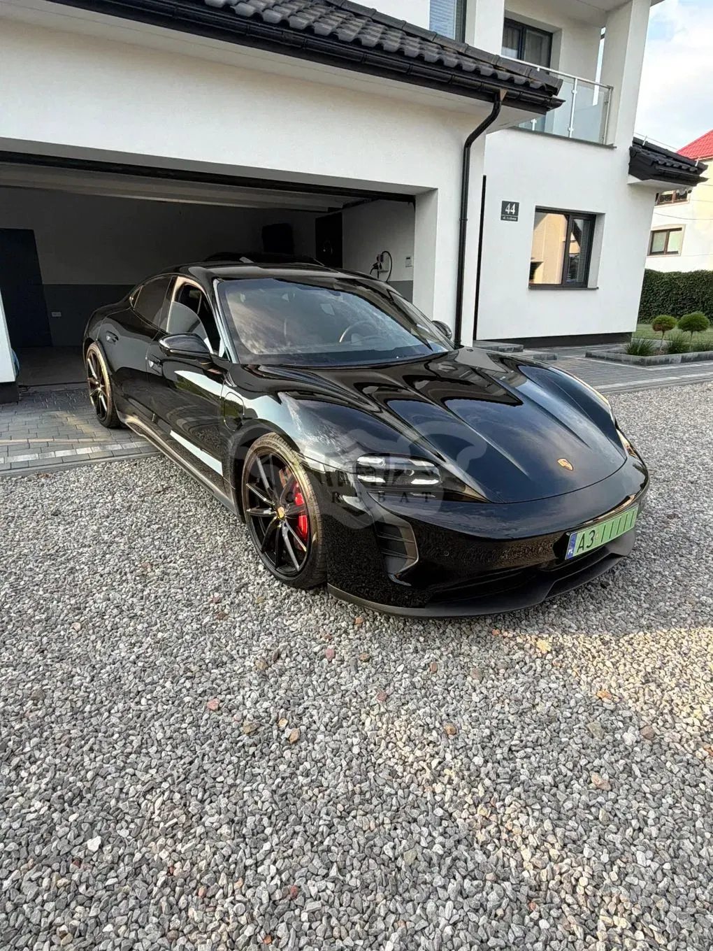 Porsche Taycan GTS 2022