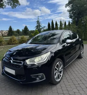 Citroën DS4 1.6 THP SportChic 2011