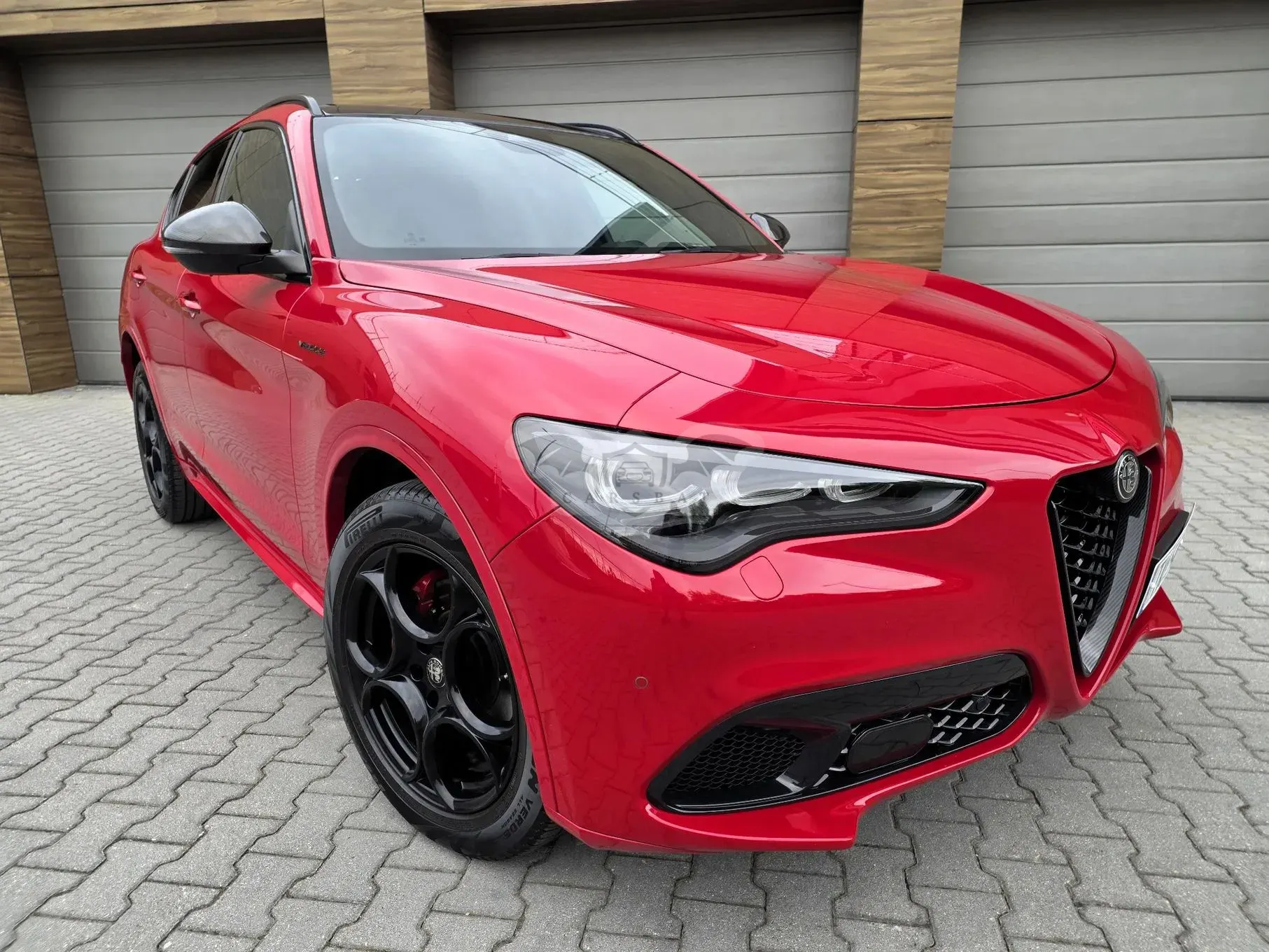 Alfa Romeo Stelvio 2.0 Turbo 16V AT8-Q4 First Edition 2018
