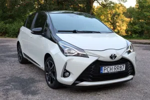 Toyota Yaris III (2011-2019) 1.5 Selection 2018