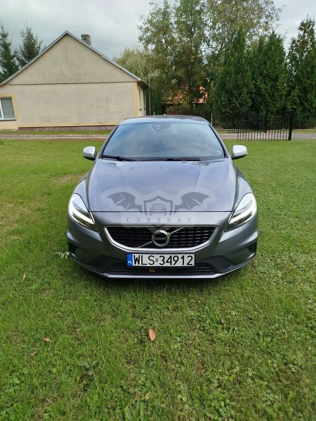 Volvo V40 II (2012-) 2018