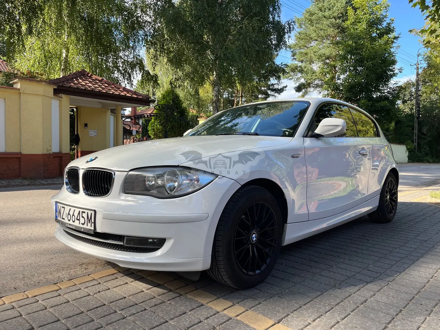 BMW 1 Series E81/E87 (2004-2013) 116d Sport Line 2011