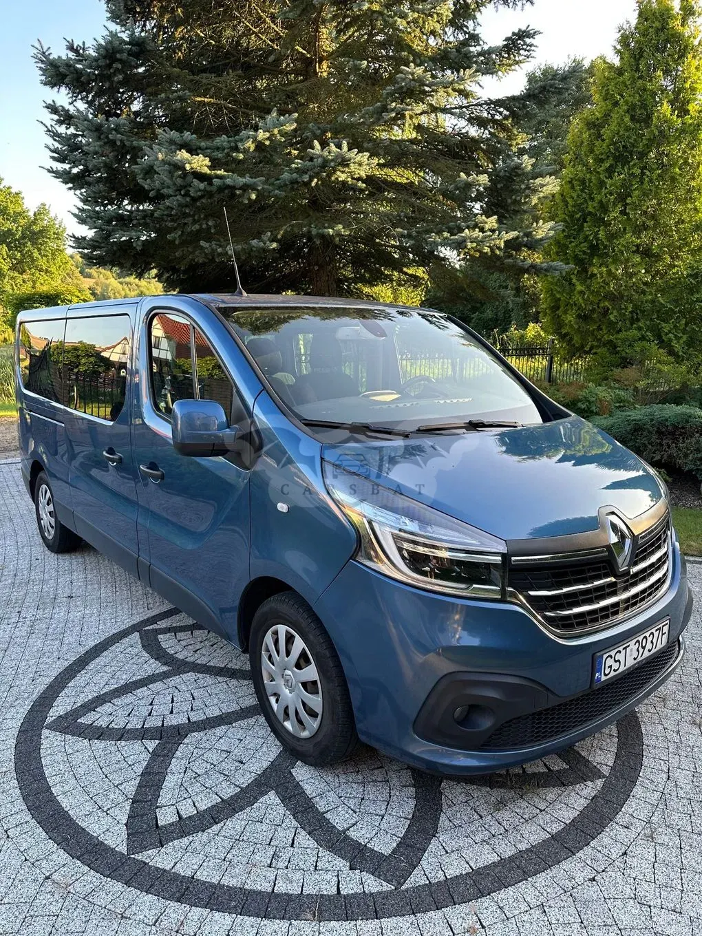 Renault Trafic III (2014-) Grand 2.0 dCi EDC 2020