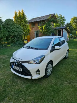 Toyota Yaris III (2011-2019) 1.0 Active 2015
