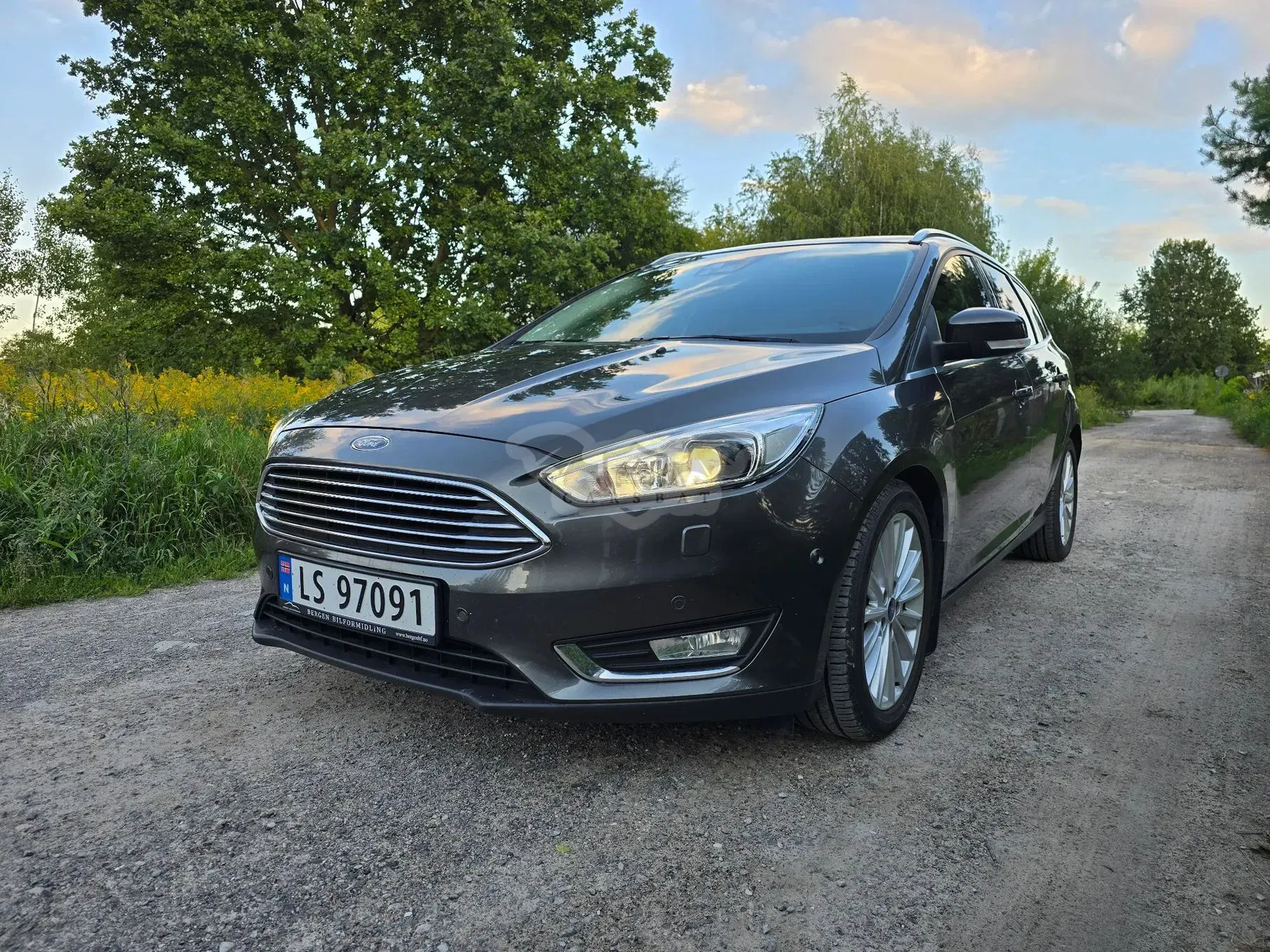 Ford Focus Mk3 (2010-2018) 1.0 EcoBoost Titanium Business 2017