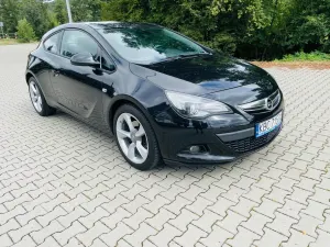 Opel Astra J (2009-2019) 1.4 T Sport 2013