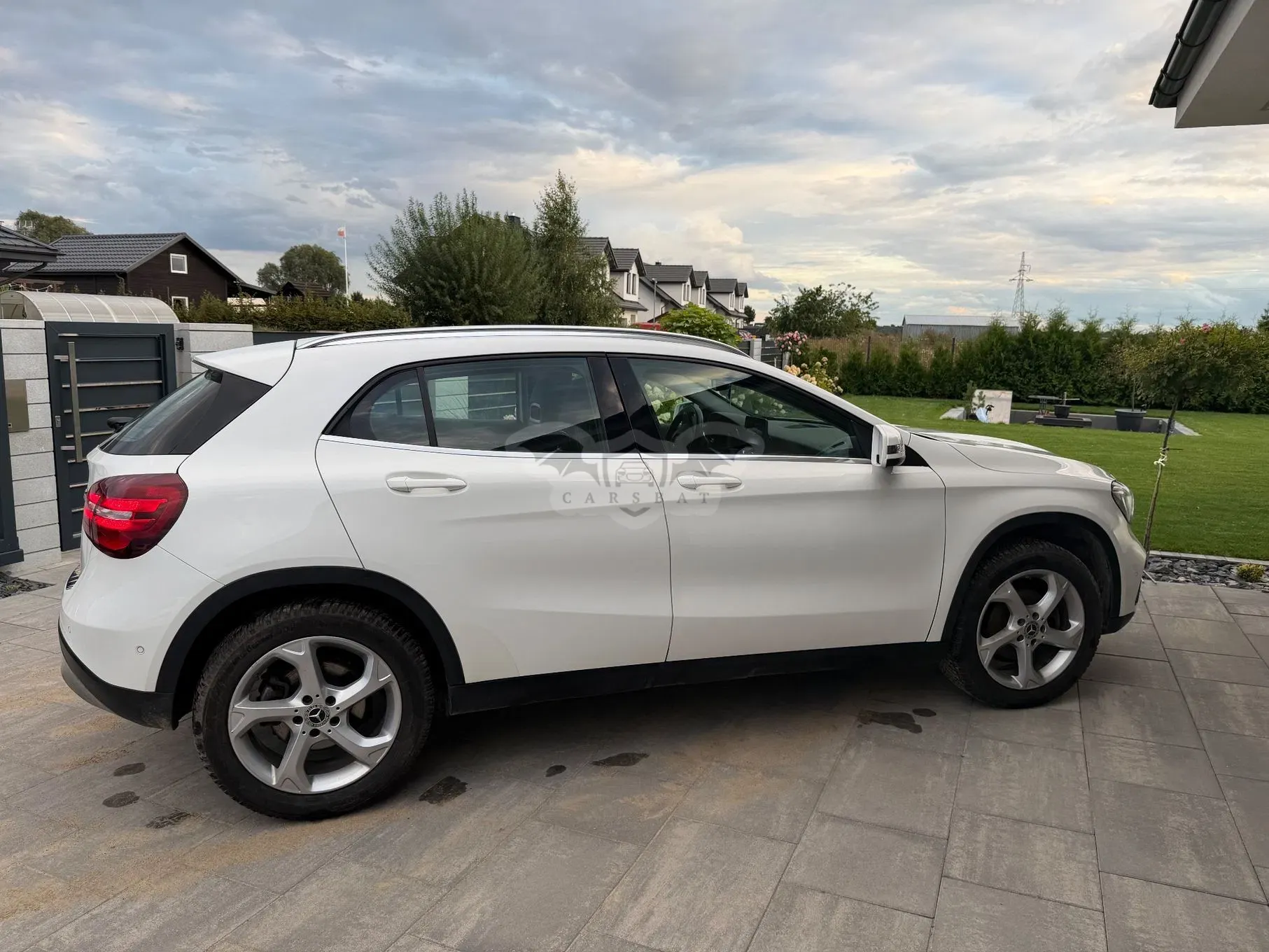 Mercedes-Benz GLA 200 7G-DCT 2019
