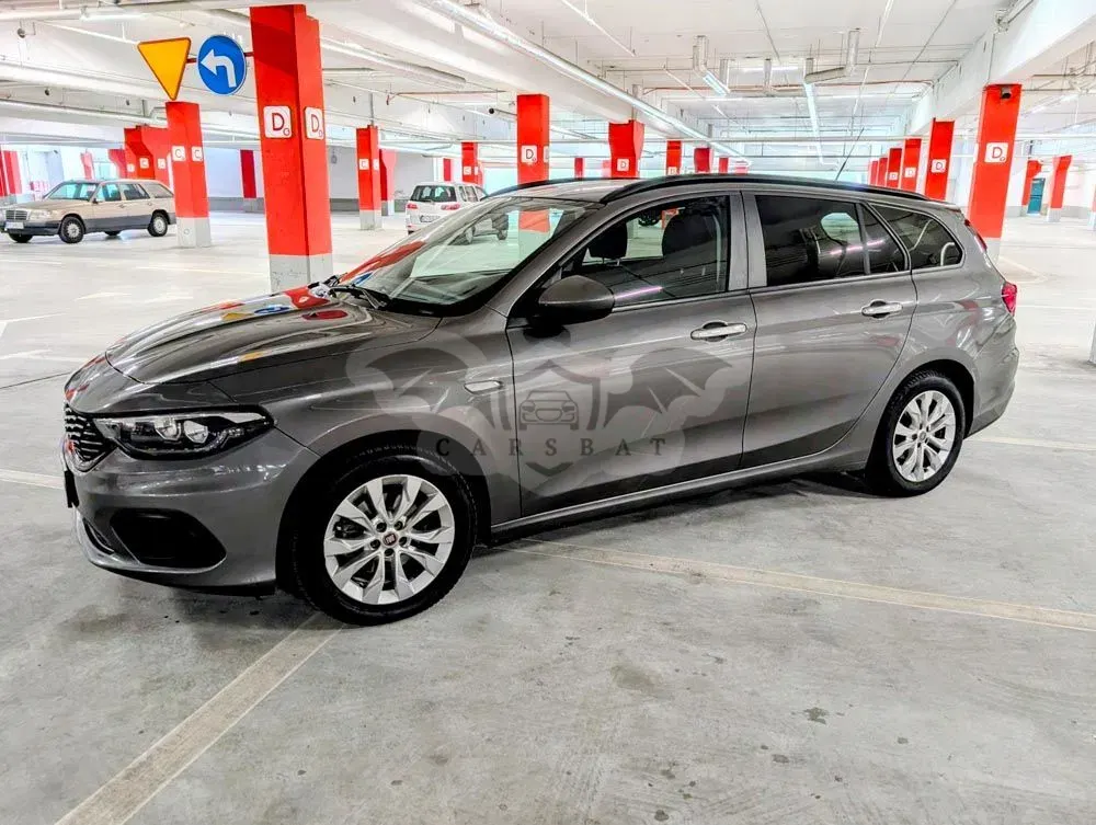 Fiat Tipo II (2016-) 1.4 T-Jet 16v Easy 2017
