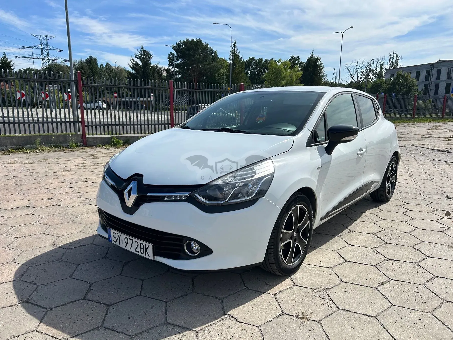 Renault Clio IV (2012-2018) 0.9 Energy TCe Limited Plus 2015