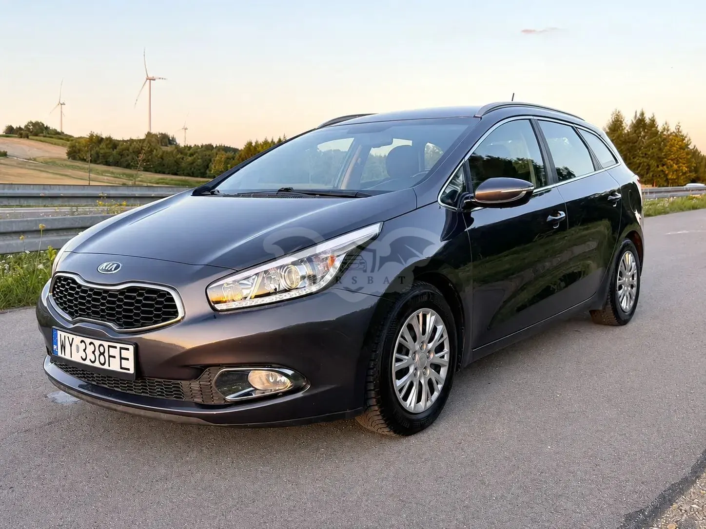 Kia Ceed II (2012-) 1.6 GDI Business Line 2012