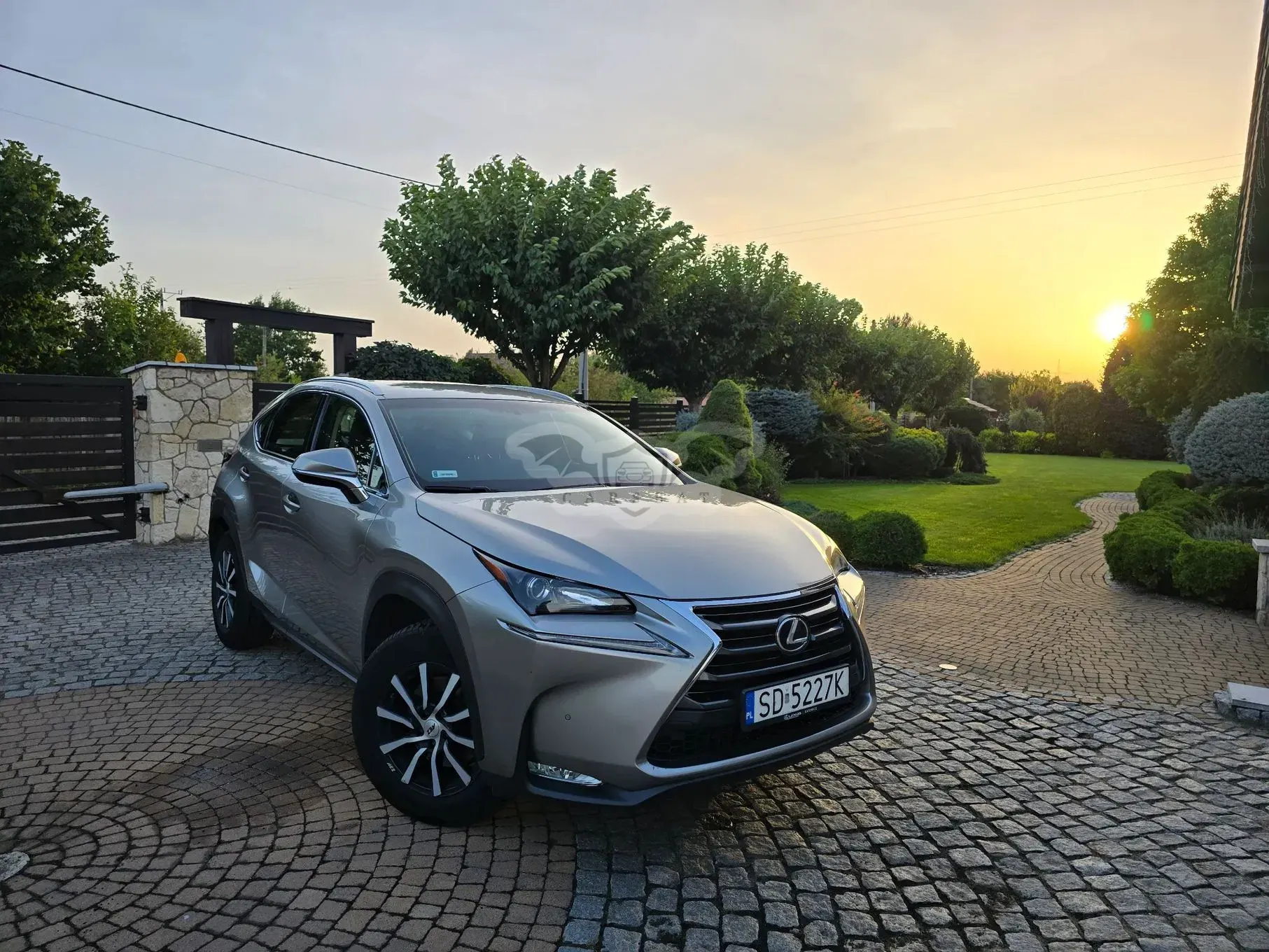 Lexus NX I (2014-2021) 200t Elite AWD 2016