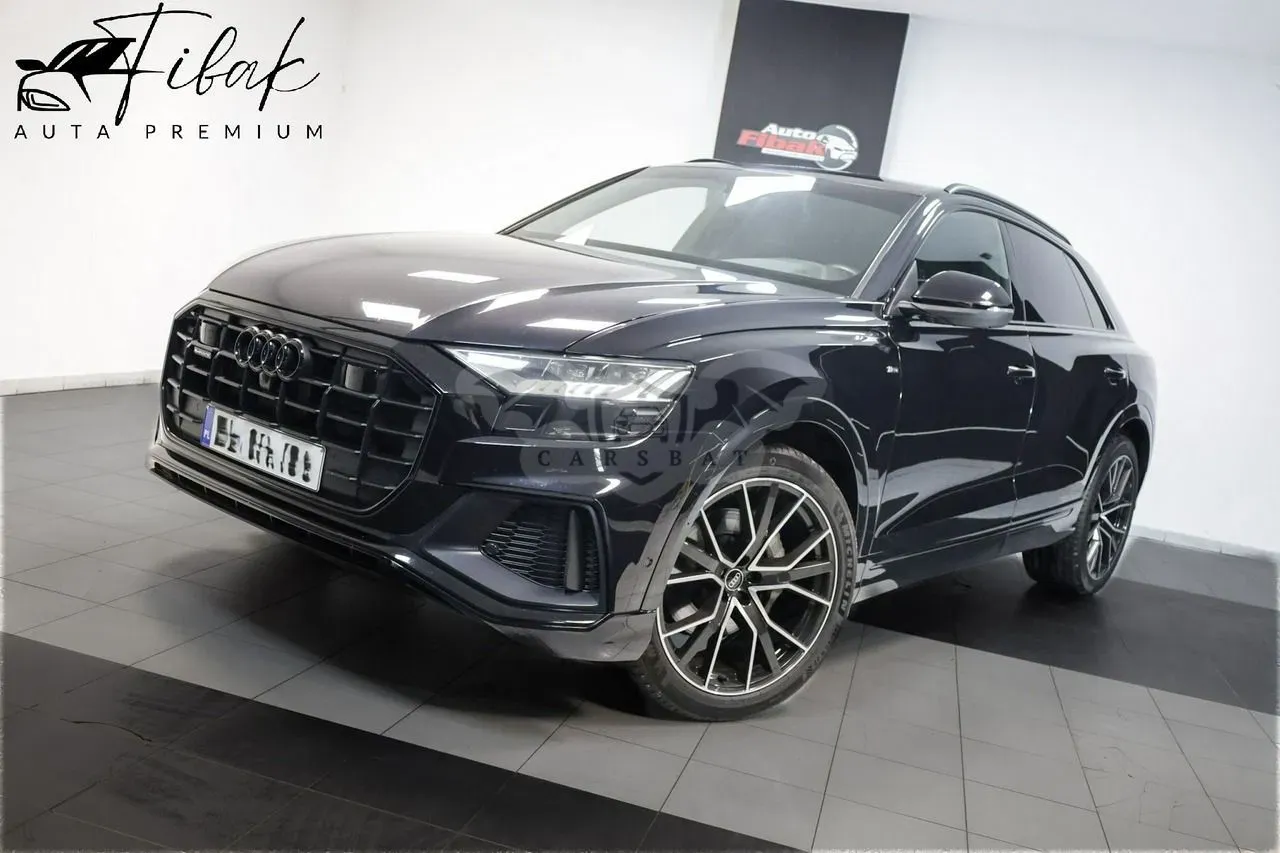 Audi Q8 2021